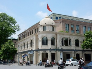 bloomberg-nha-dau-tu-ky-vong-vao-tiem-nang-tang-truong-dai-han-cua-chung-khoan-viet-nam-happy-live-2