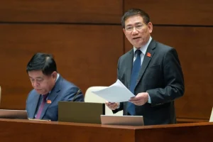 bo-truong-ho-duc-phoc-se-sua-luat-chung-khoan-de-tao-nguon-von-trung-va-dai-han-happy-live-1