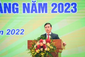 ngan-hang-hien-ke-vuot-qua-kho-khan-thach-thuc-trong-nam-2023-happy-live-1