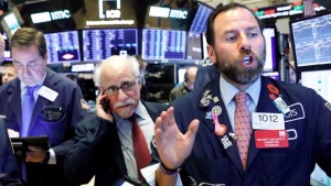 Cổ phiếu Goldman Sachs khiến Dow Jones “bay” gần 400 điểm, giá dầu vẫn tăng nhờ lạc quan về Trung Quốc - Happy Live
