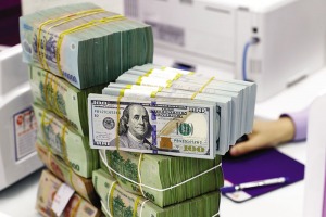 ty-gia-usd-vnd-se-tang-trong-nua-dau-nam-2023-va-giam-dan-ve-cuoi-nam-happy-live-1