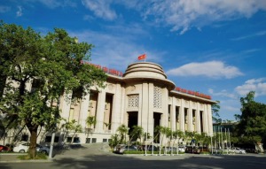 nong-ngan-hang-nha-nuoc-giam-lai-suat-dieu-hanh-happy-live-1