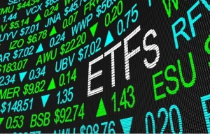 12-etf-noi-tren-thi-truong-se-mua-ban-co-phieu-ra-sao-trong-ky-co-cau-thang-4-2023-happy-live-3