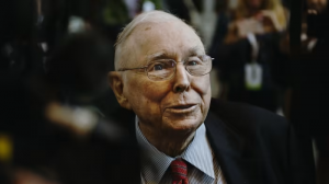 charlie-munger-cac-ngan-hang-my-chat-day-no-xau-khi-bat-dong-san-thuong-mai-giam-manh-happy-live-1