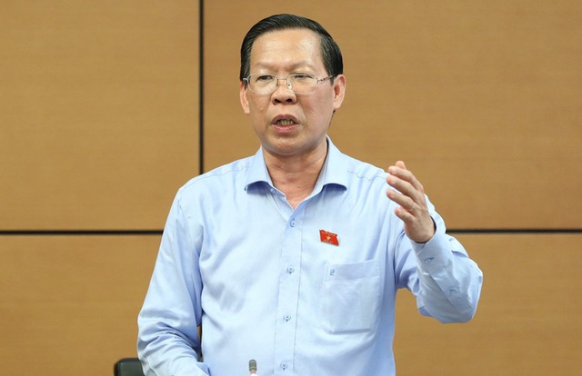 chu-tich-ubnd-tphcm-phan-van-mai-kinh-te-tphcm-da-lay-lai-da-tang-truong-happy-live-1