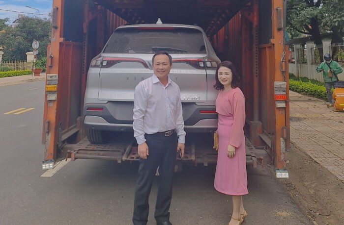 ket-qua-vuot-mong-doi-khi-kinh-doanh-taxi-dien-lado-mua-tiep-300-xe-vinfast-muon-dung-toan-bo-xe-xang-happy-live-1