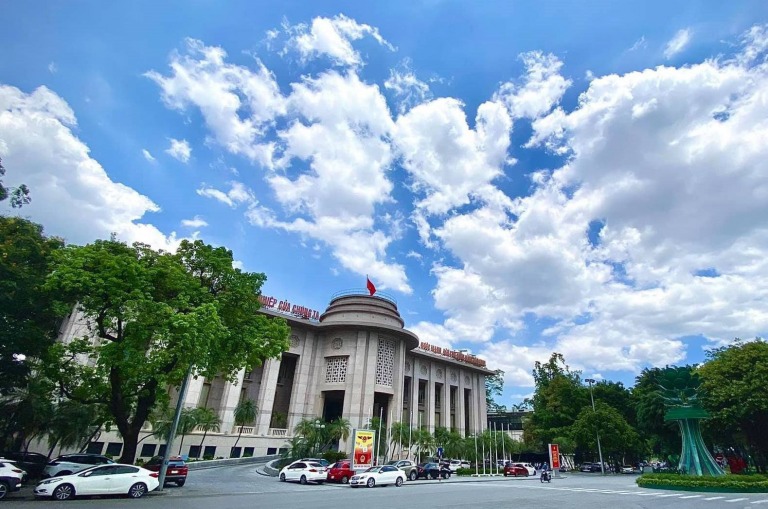 ngan-hang-nha-nuoc-ly-giai-vi-sao-lai-suat-cho-vay-con-cao-happy-live-1