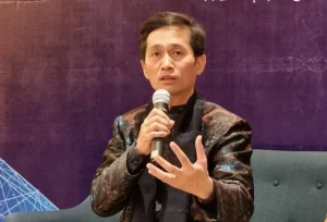 bat-tam-giam-tong-giam-doc-chung-khoan-apec-nguyen-do-lang-cung-4-bi-can-ve-toi-thao-tung-thi-truong-chung-khoan-happy-live-1