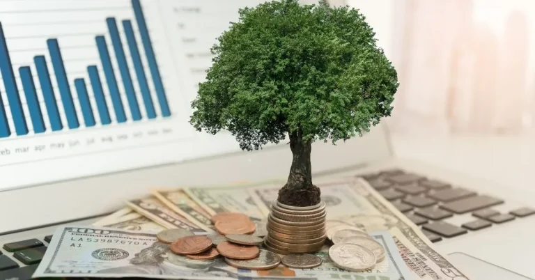 Chuyên gia tài chính cá nhân Lâm Minh Chánh: Người trẻ hãy đầu tư càng sớm càng tốt!