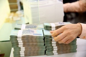 ngan-hang-hut-tien-gui-nhat-nua-dau-nam-vietcombank-va-vpbank-them-hon-80-000-ty-nhung-van-chua-phai-la-nha-bang-tang-manh-nhat-happy-live-2