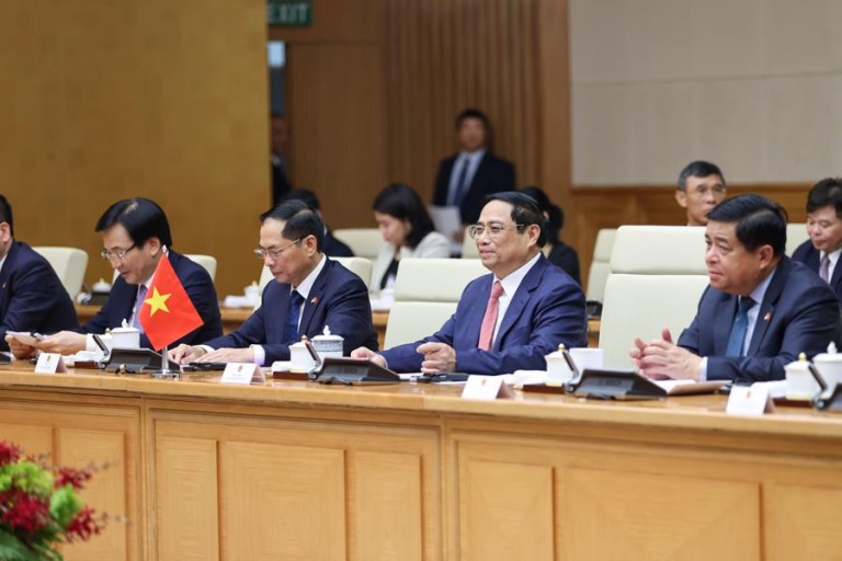 viet-nam-singapore-xem-xet-kha-nang-nang-cap-quan-he-len-doi-tac-chien-luoc-toan-dien-happy-live-4