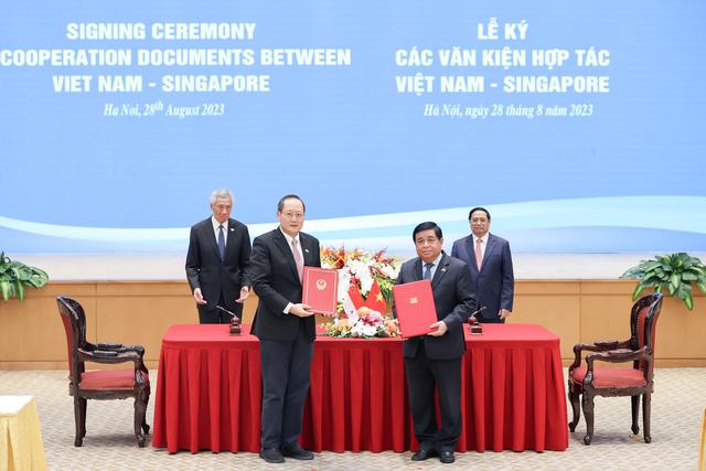 viet-nam-singapore-xem-xet-kha-nang-nang-cap-quan-he-len-doi-tac-chien-luoc-toan-dien-happy-live-8
