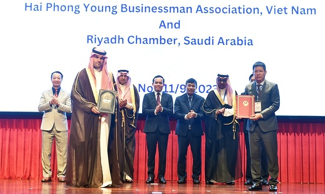 quyet-tam-dua-quan-he-kinh-te-viet-nam-arab-saudi-len-tam-cao-moi-happy-live-1