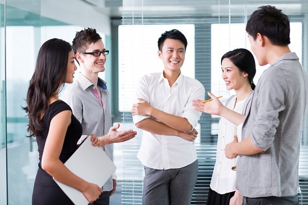 7 sai lầm khi xây dựng mối quan hệ nơi công sở