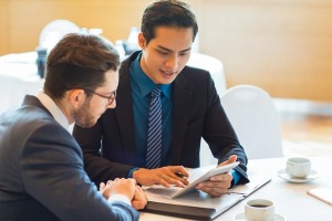 Ai xứng đáng trở thành siêu sao nơi công sở? - Happy Live