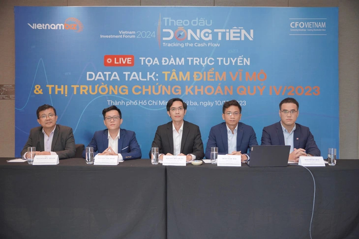 nha-dau-tu-ca-nhan-chi-19-000-ti-mua-rong-suot-ba-quy-chung-khoan-se-ra-sao-happy-live-2