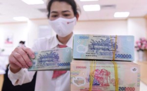 ngan-hang-nha-nuoc-bom-rong-gan-50-000-ty-dong-lai-suat-vnd-lien-ngan-hang-bien-dong-manh-happy-live-1