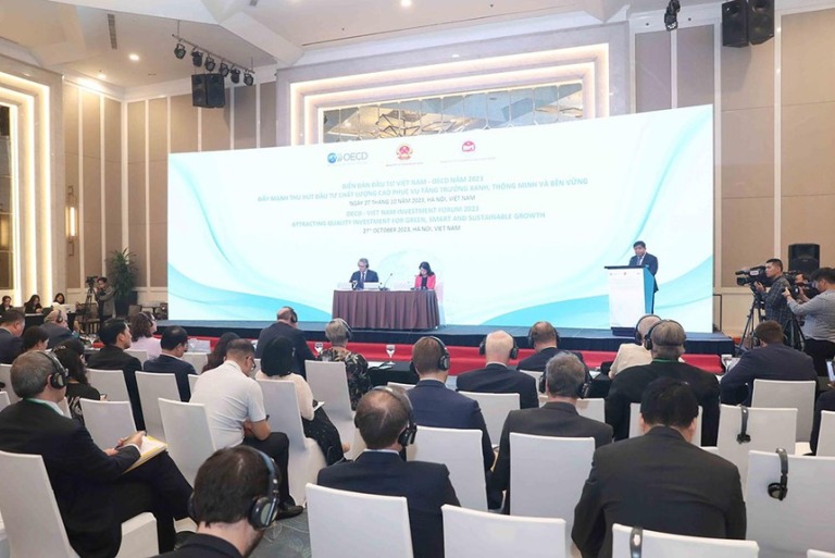 nha-dau-tu-nuoc-ngoai-dang-dat-niem-tin-vao-viet-nam-happy-live-1
