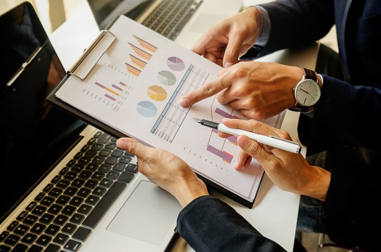 Vai trò của chỉ báo sớm trong việc phân tích