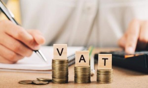vcci-va-vmba-kien-nghi-giam-vat-cho-tat-ca-cac-loai-hang-hoa-dich-vu-xuong-8-trong-6-thang-nam-2024-happy-live-1