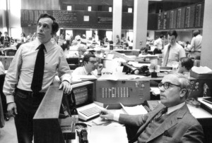 Warren Buffett khốn khổ vì cổ phiếu ngân hàng đầu tư (Phần 1): Tưởng vớ được món hời