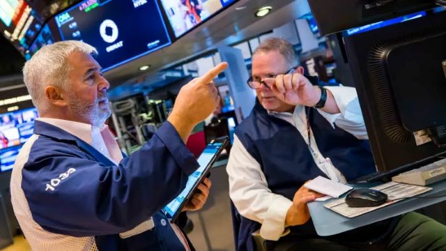 dow-jones-tang-hon-200-diem-sau-quyet-dinh-cua-fed-happy-live-1