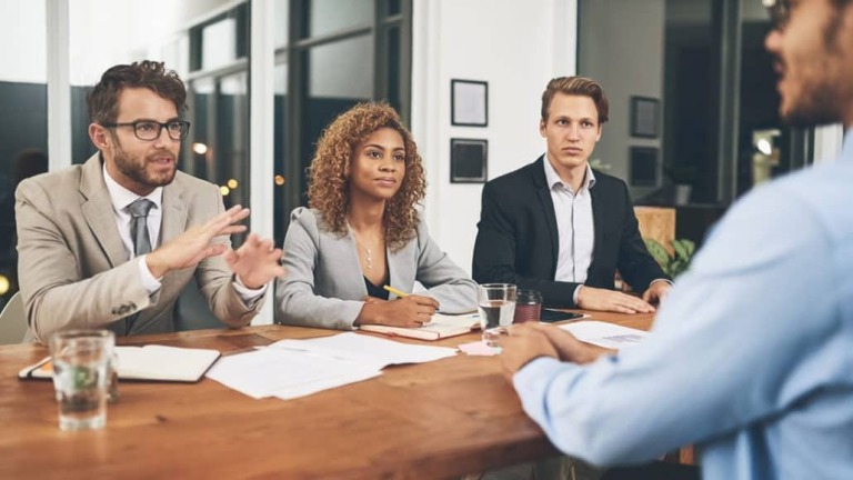 Làm thế nào để có thể tránh tuyển dụng phải nhân viên cá biệt?