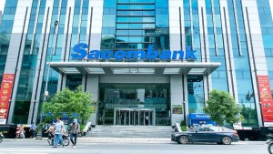 sacombank-stb-du-kien-se-hoan-thanh-de-an-tai-co-cau-trong-nua-dau-nam-2024-happy-live-1