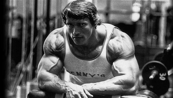 Dậy sớm để thành công: Cụ ông 76 tuổi kiếm được 1 tỷ USD nhờ tập gym và làm việc từ 5 giờ sáng