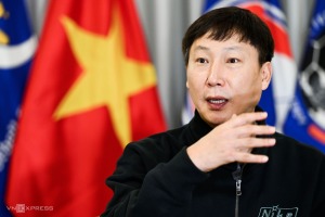 Huần luyện viên Kim Sang-sik